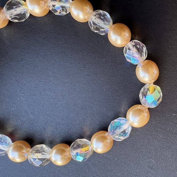 VTG Joan Rivers Stretch Bracelet Aurora Borealis Crystals Faux Pearls 7.75" - Picture 6 of 8